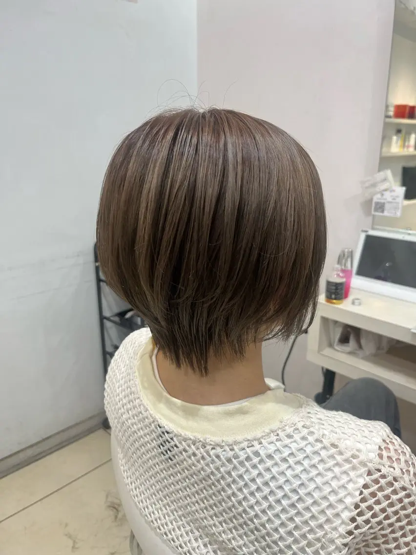 ショート カラー カット ヘアカラー 🤎ベージュカラー/ 髪質改善/山岸🤎のヘアスタイル