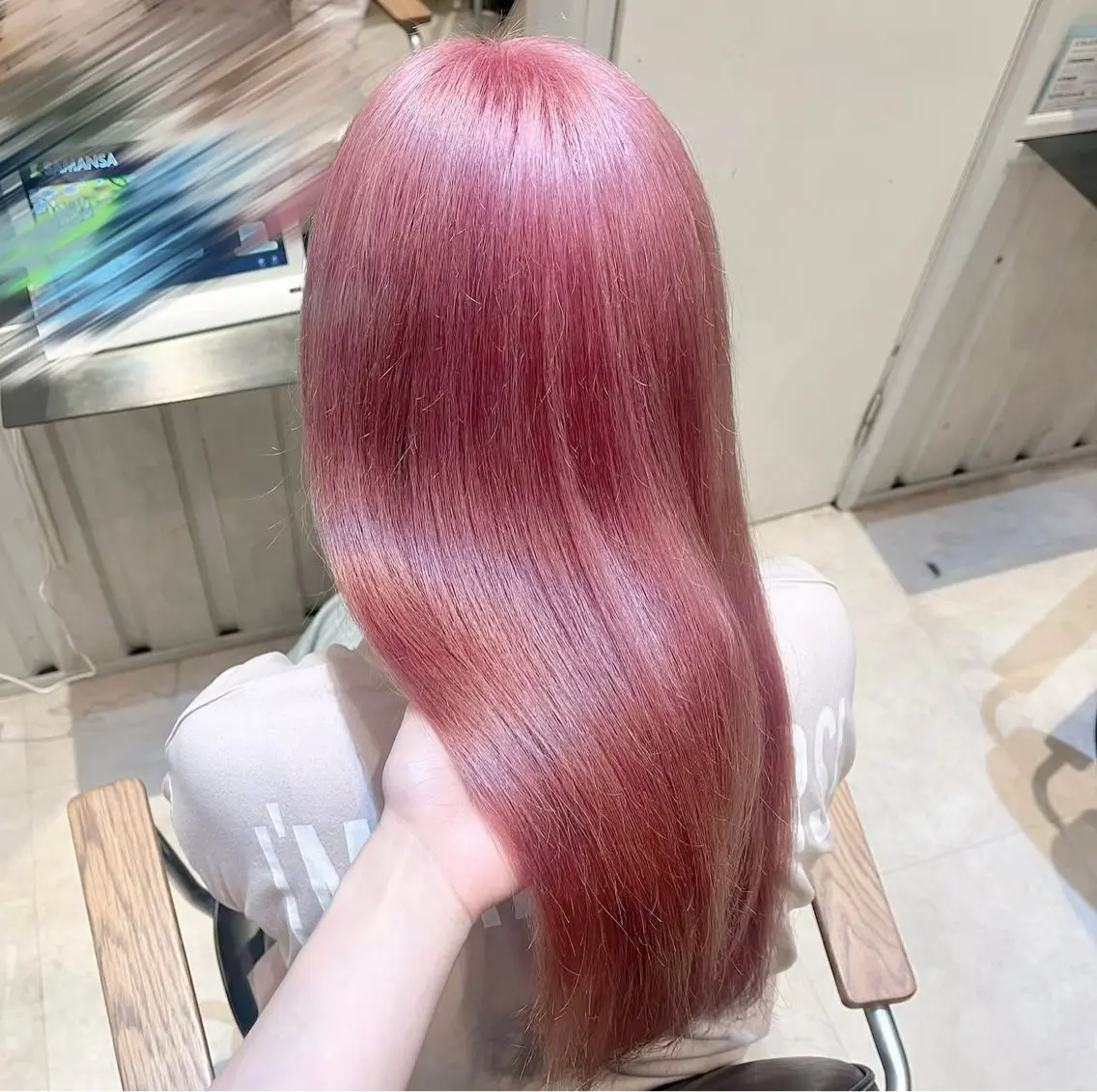 ロング カラー ブリーチ カット ヘアカラー トリートメント ブリーチ/推しカラー moe🐰🌷のヘアスタイル