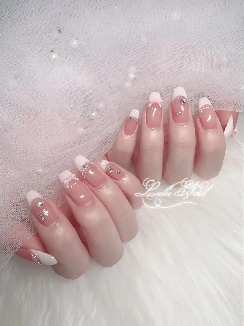 ネイル ハンドネイル Lulu Nail 🫧ユユのネイルデザイン