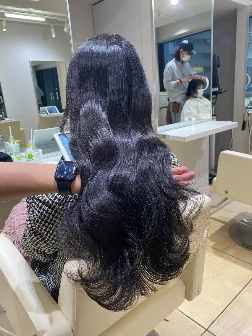 セミロング カラー ダークグレー ダークグレージュ グレージュ 暗色カラー/レイヤー 🩶KAITOのヘアスタイル