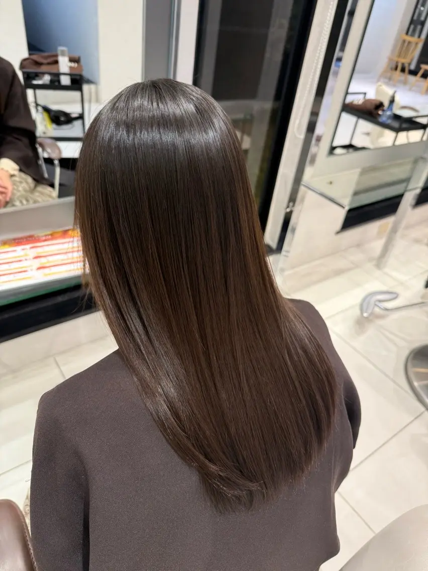 ロング トリートメント 🍯透明感カラー MANA🍯のヘアスタイル