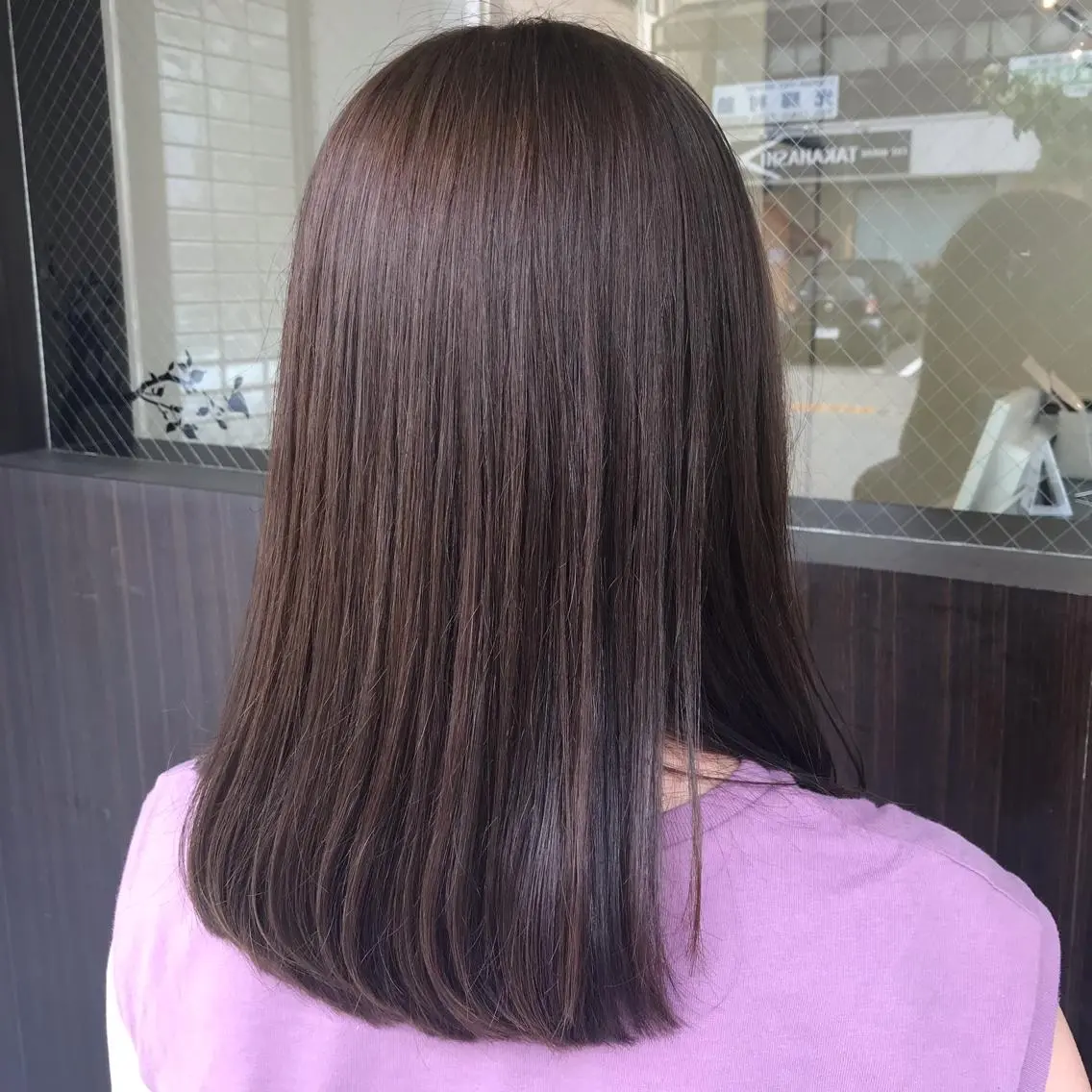 ミディアム カラー 透明感カラー 女性目線でつくる ボブ縮毛矯正のヘアスタイル