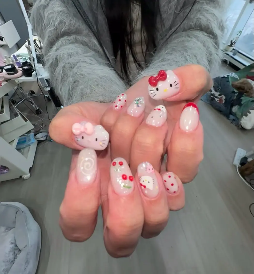 ネイル ハンドネイル WO MIAO💎のネイルデザイン