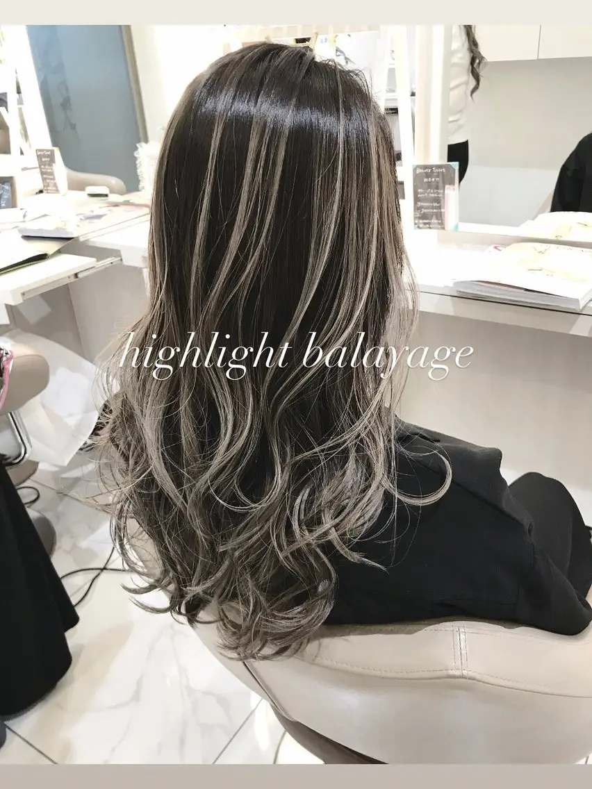 ロング カラー バレイヤージュ ベージュカラー 透明感カラー グレージュ ハイライトカラー ヘアカラー トリートメント 大宮/バレイヤージュ 髪質改善/澤田隆誠のヘアスタイル