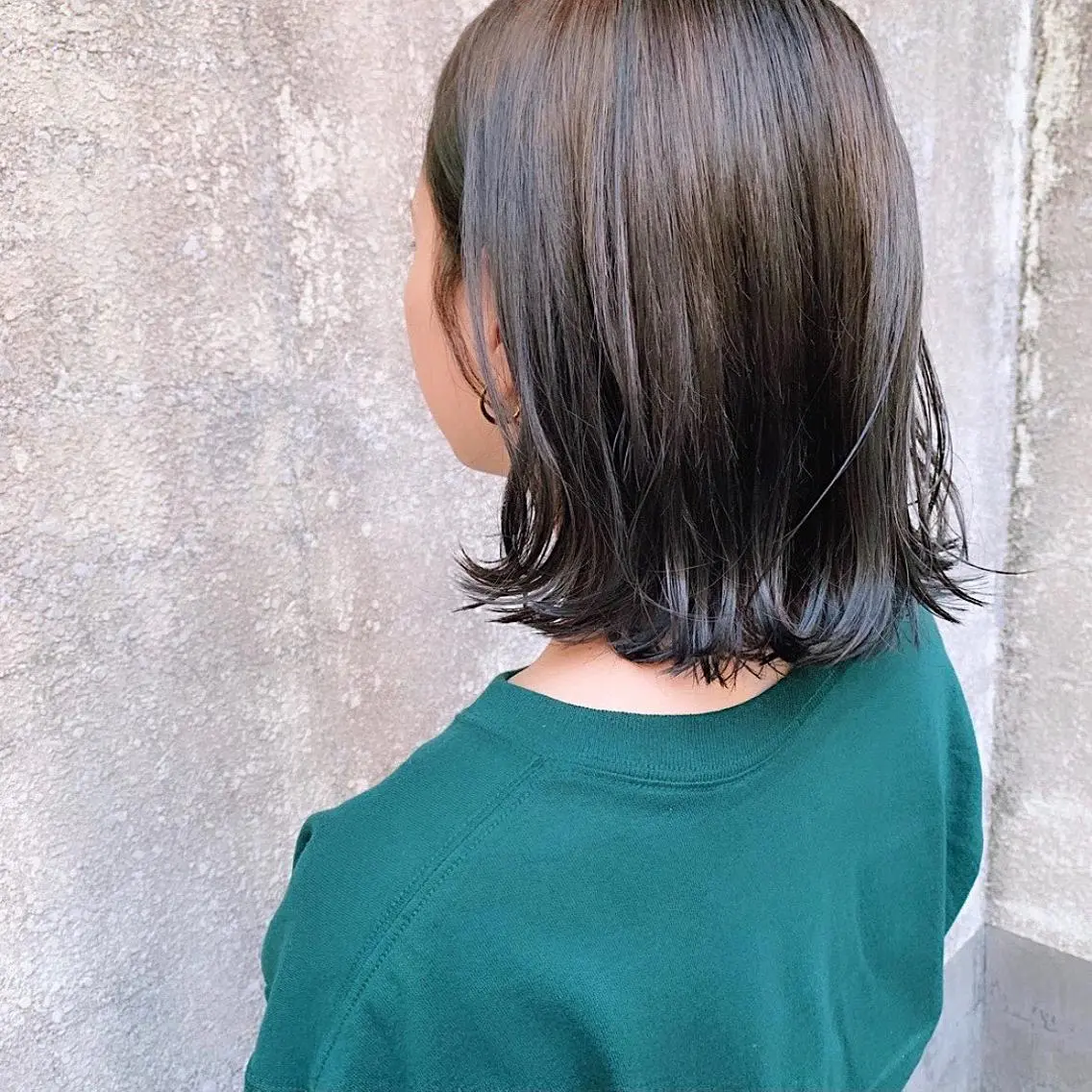 ミディアム カラー 中川 竜誠のヘアスタイル