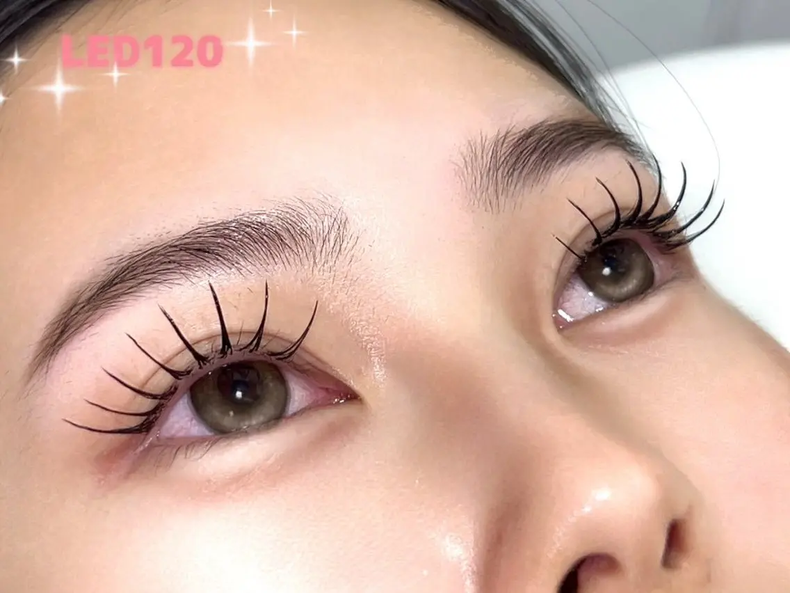 🎀オフ込みLEDエクステ120本🎀【アイシャンプー&コーティング束仕上げ可能】の写真