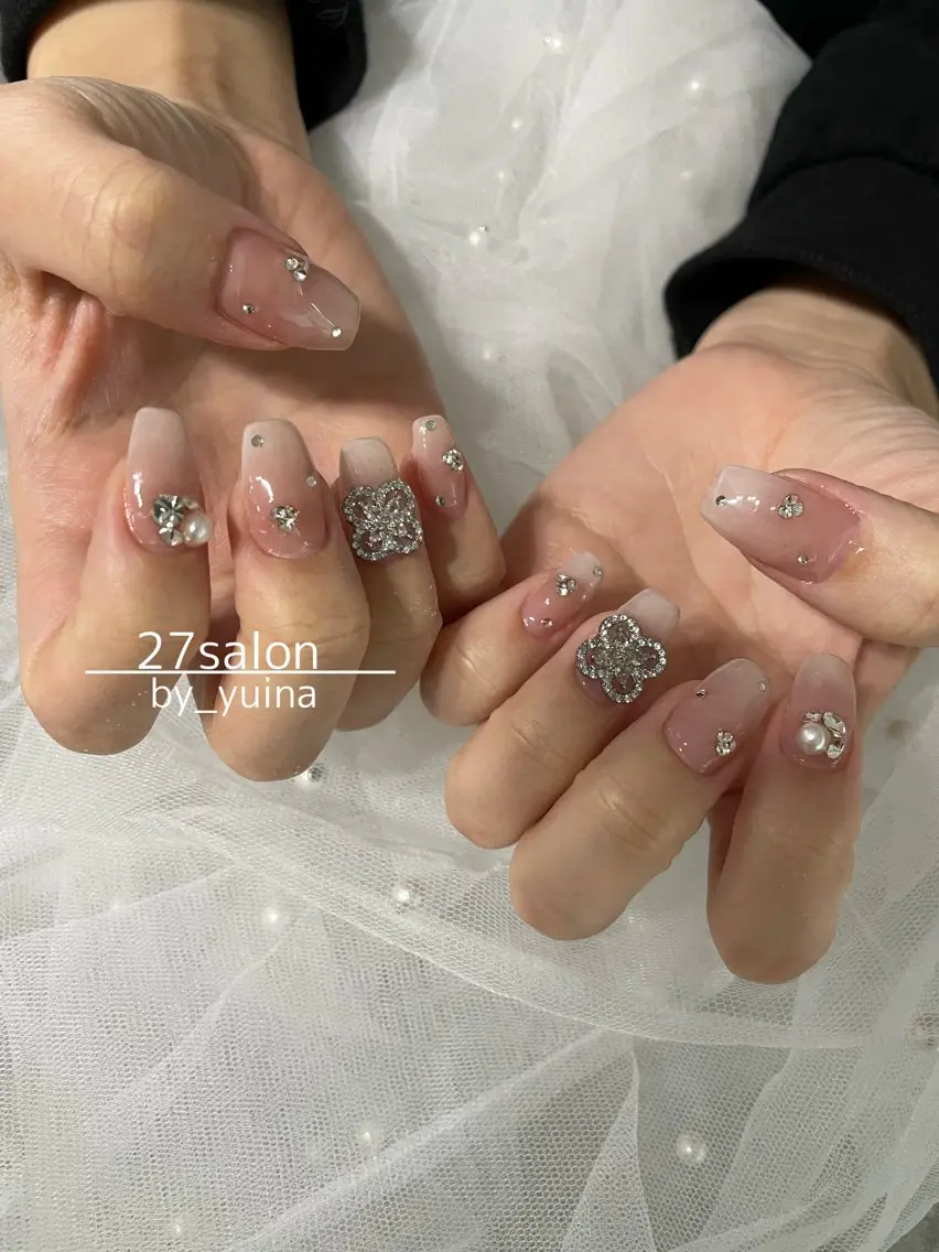 ネイル ワンホンネイル ハンドネイル 27salon yuinaのネイルデザイン