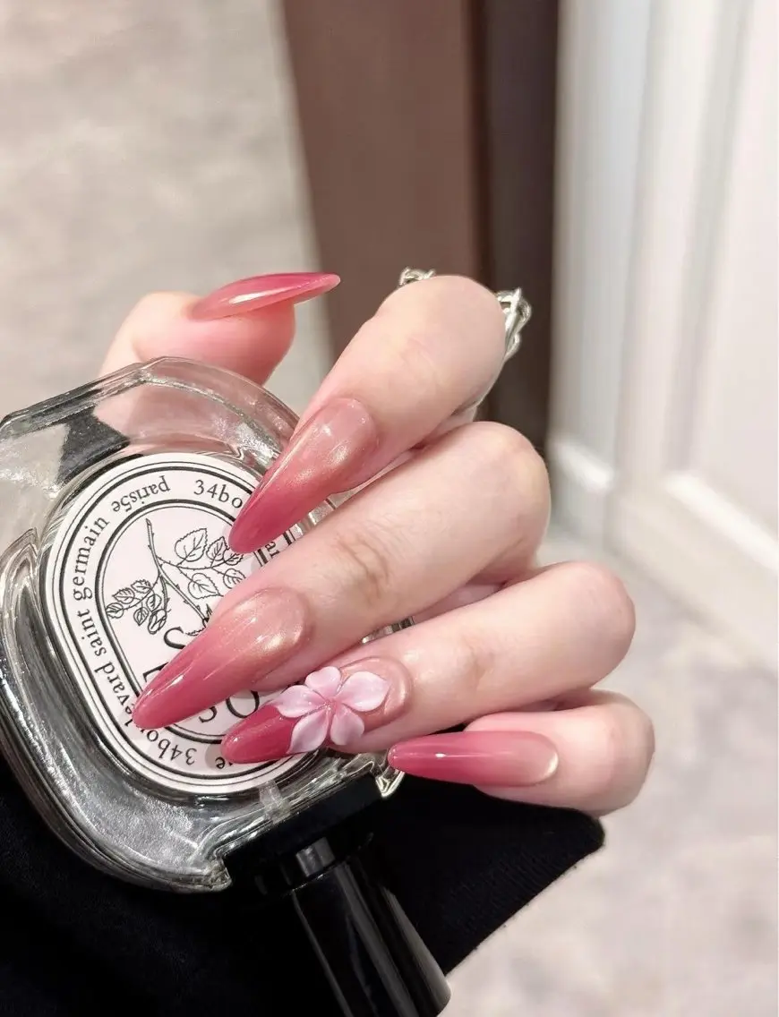 ♪♪ チップ長さだし10本💅✨ グラデーション / ベビーブーマネイル🎨 500色以上から選べます ❤️🩷💚の写真