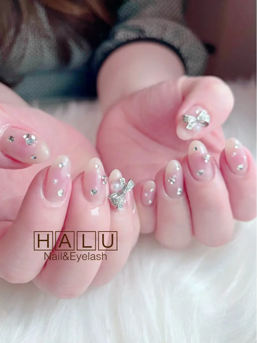 ネイル チークネイル リボン HALU ハルのネイルデザイン