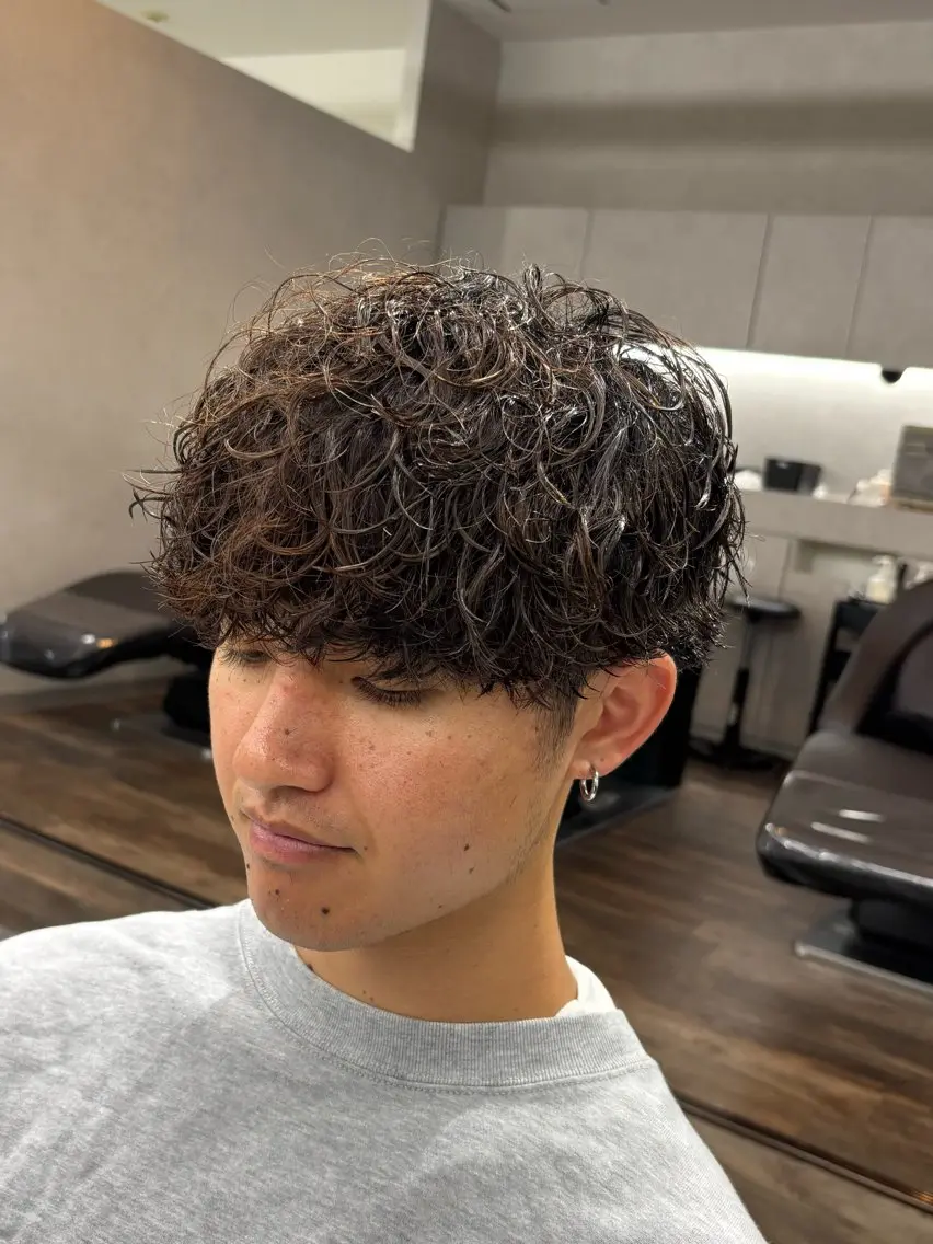 パーマ メンズ カット パーマ メンズスタイリスト✨ 助川龍哉のヘアスタイル