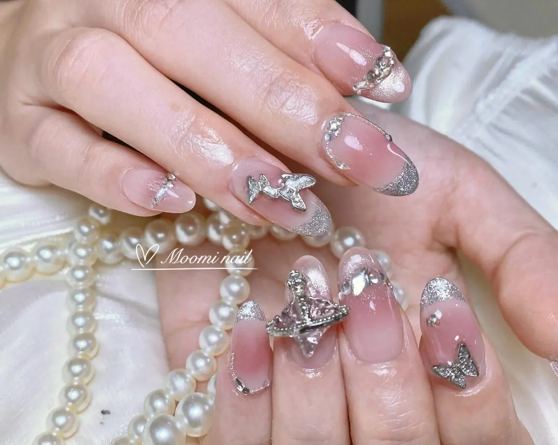 ネイル チークネイル 長さ出し ジェルネイル グラデーション 韓国ネイル moomi nail スカルプ専門のネイルデザイン