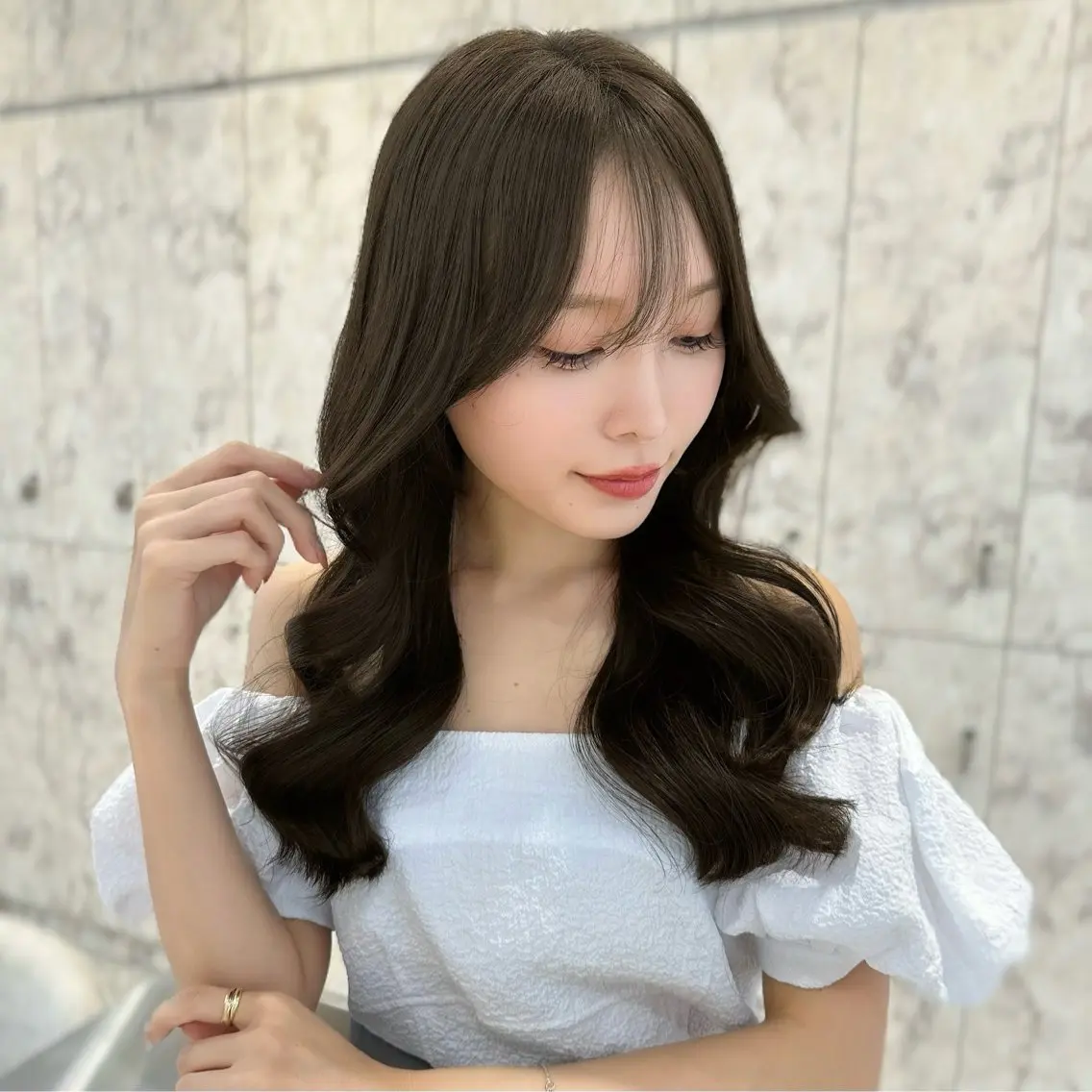ロング カラー ベージュカラー 髪質改善 韓国風ヘア カット ヘアカラー トリートメント ヘッドスパ 髪質改善/韓国ヘア レイヤー/新宿/ロミのヘアスタイル
