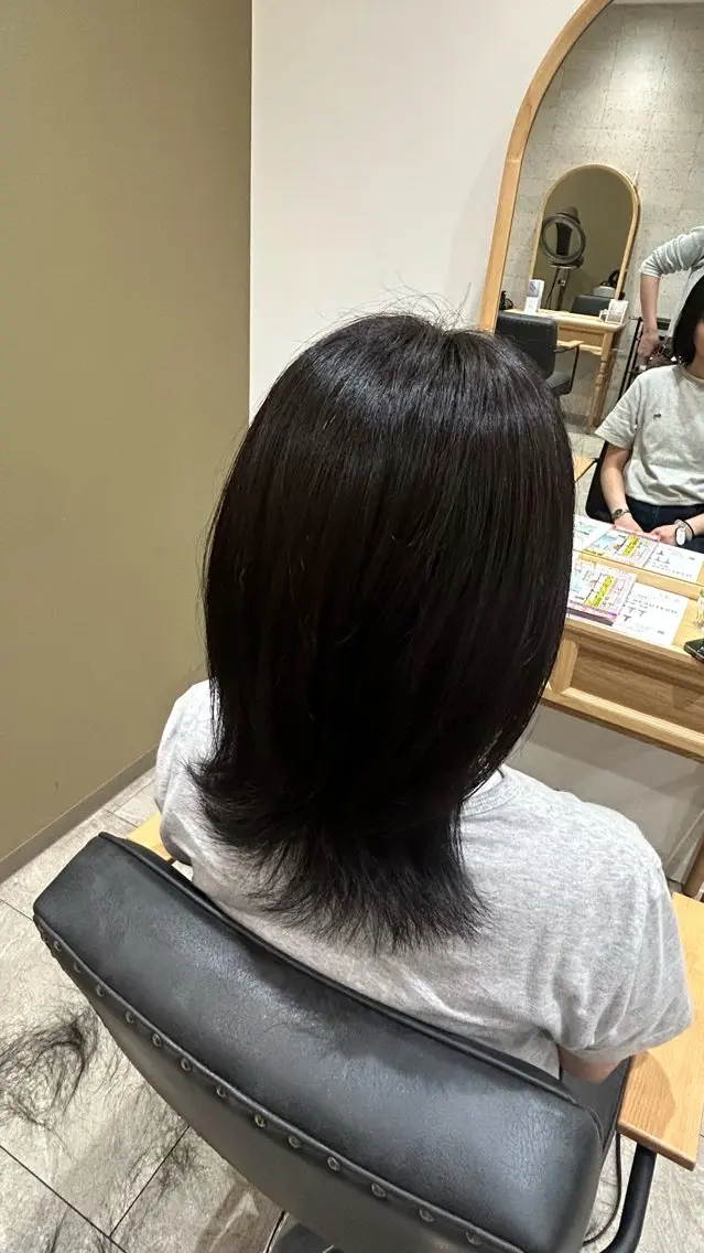 セミロング カラー ヘアカラー トリートメント 髙﨑 ちひろのヘアスタイル