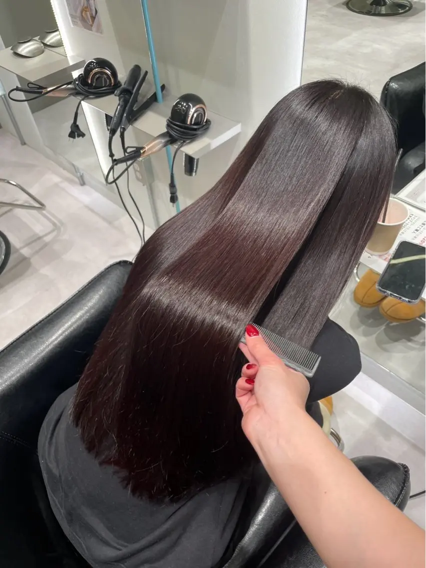ロング カラー 髪質改善 Lino nanaのヘアスタイル