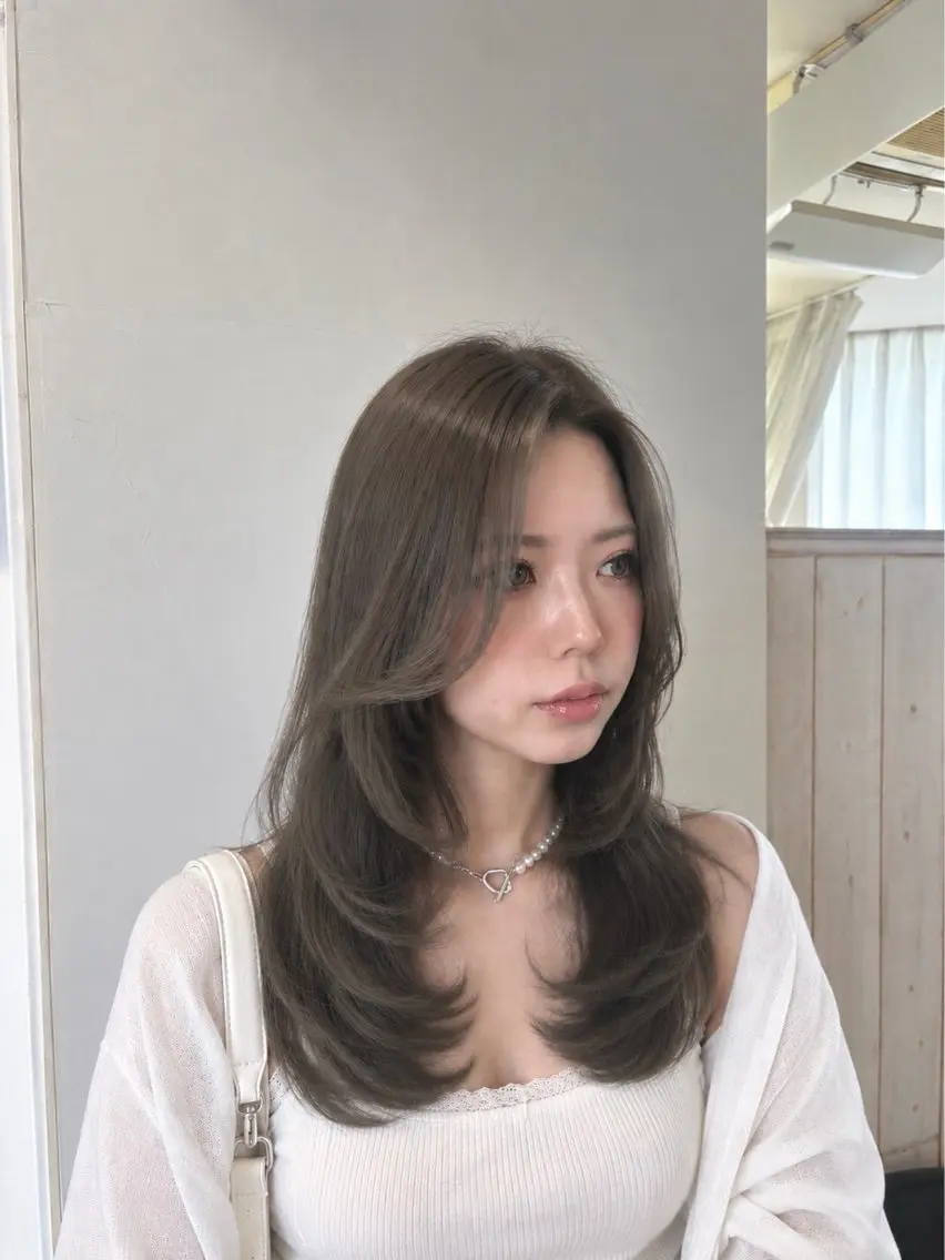 セミロング ヘアカラー 棚橋 光海のヘアスタイル