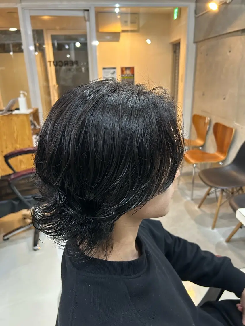 カラー 黒髪 日置 蓮のヘアスタイル