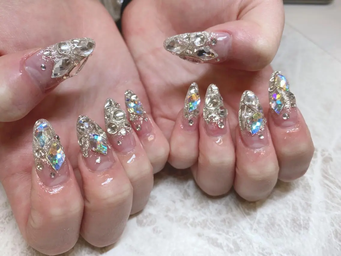 ネイル ハンドネイル salon Lilouのネイルデザイン