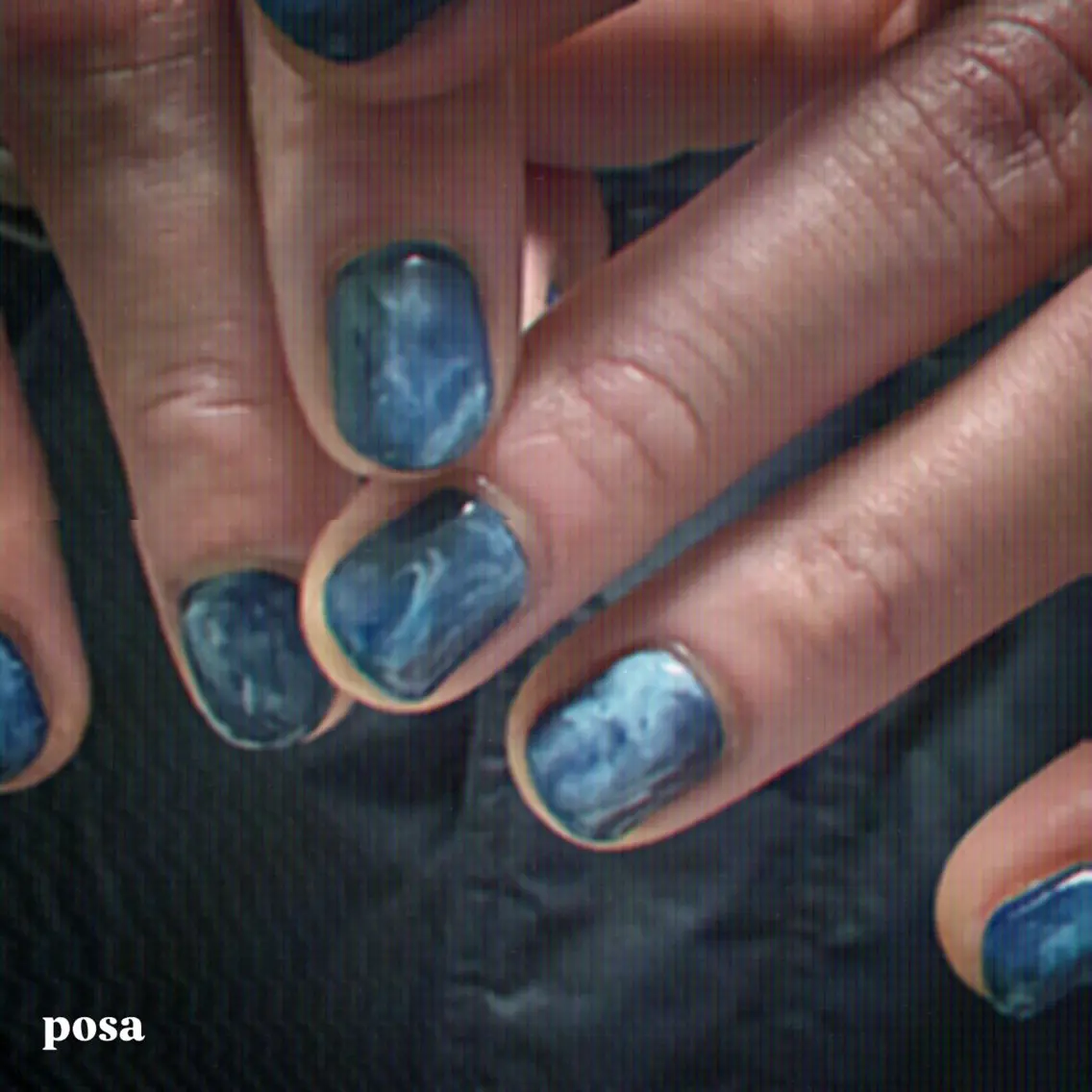 ネイル ブルー ニュアンスネイル シンプルネイル ハンドネイル posa nail モエミのネイルデザイン