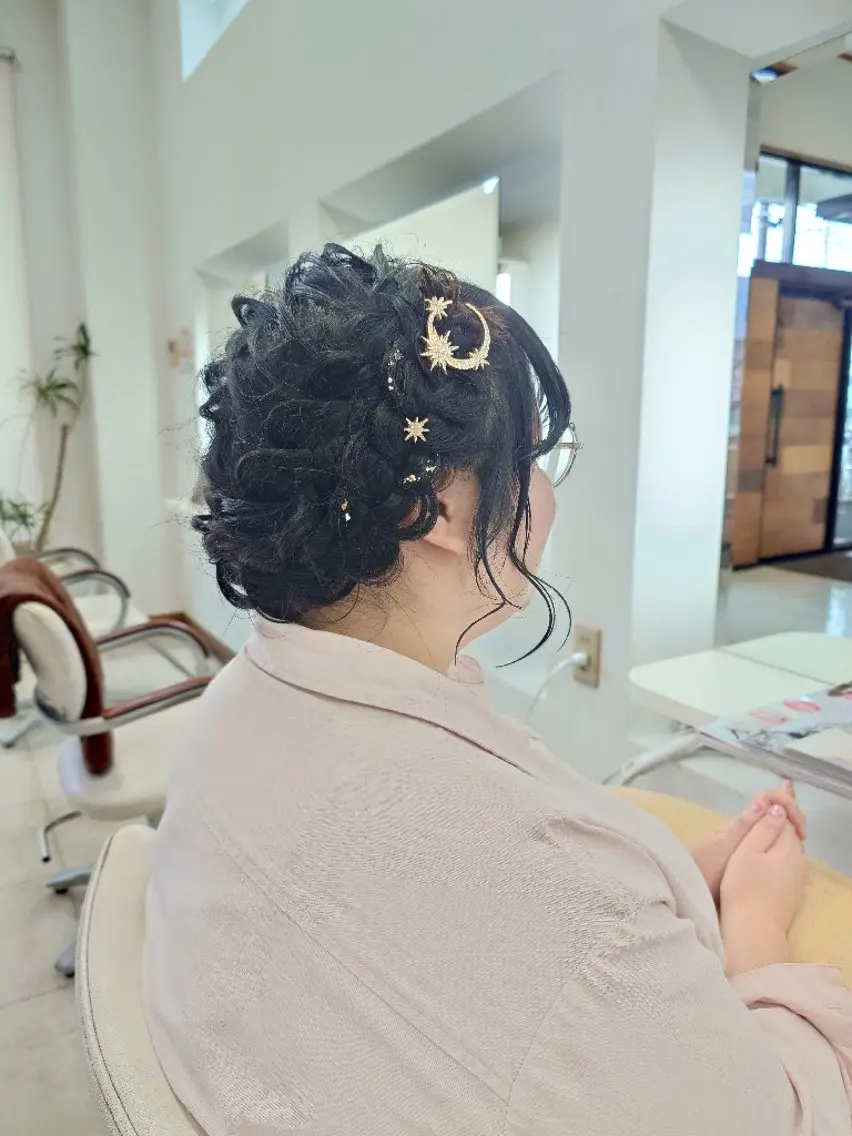 ロング ヘアアレンジ ロング ヘアセット キンジョウ エナミのヘアスタイル