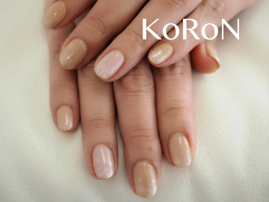 ネイル ラメ(グリッター) ワンカラーネイル シンプルネイル ハンドネイル 自宅サロン鎌倉 KORONのネイルデザイン