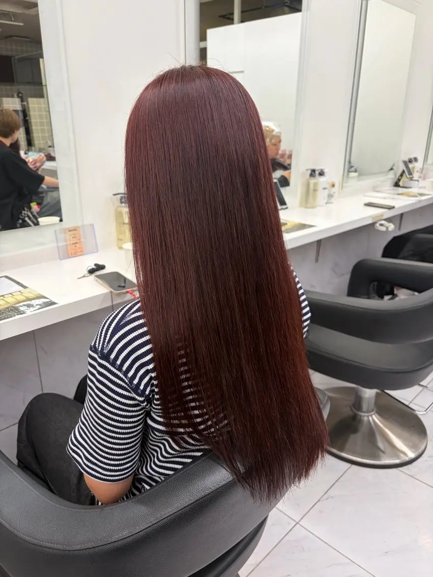 ロング カラー ヘアカラー トリートメント ヘッドスパ ヘアセット 💠透明感グレージュ /韓国風レイヤー💠のヘアスタイル