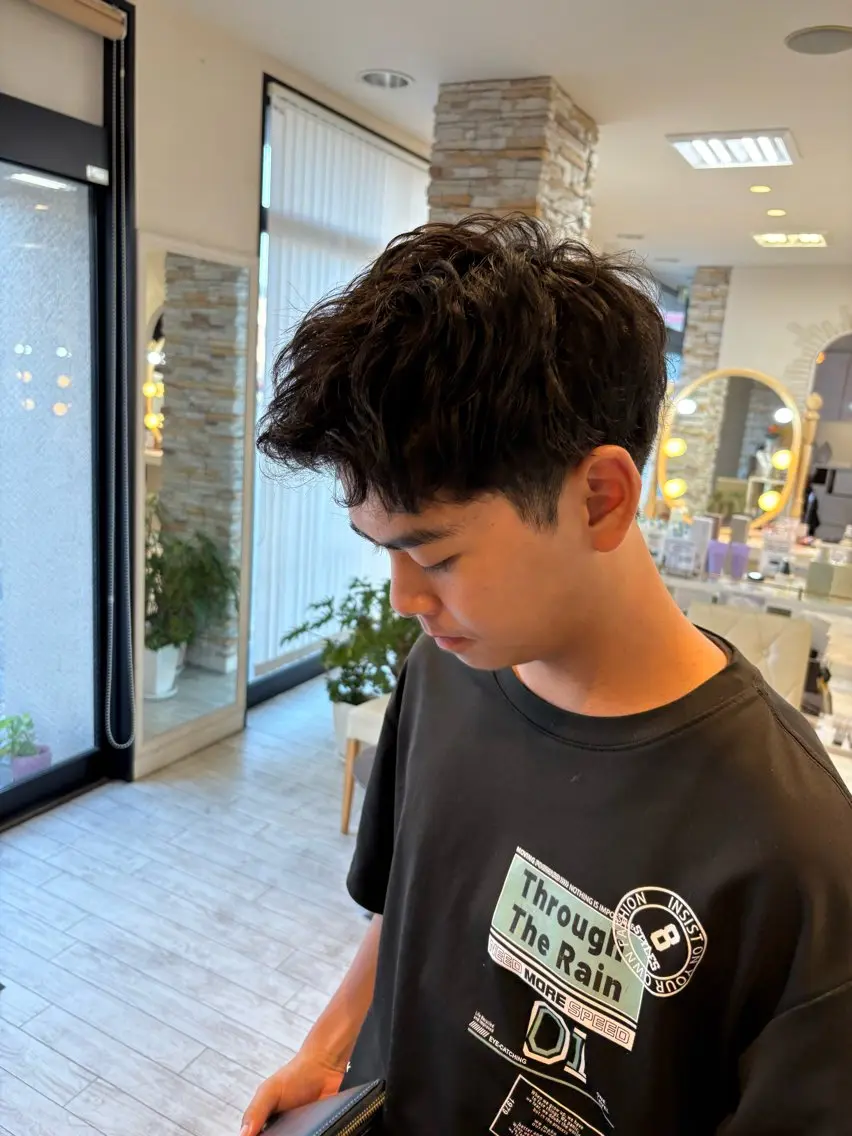 メンズ メンズハイライト メンズインナーカラー メンズショート CREA渋沢 モデル募集🌺アイナのヘアスタイル
