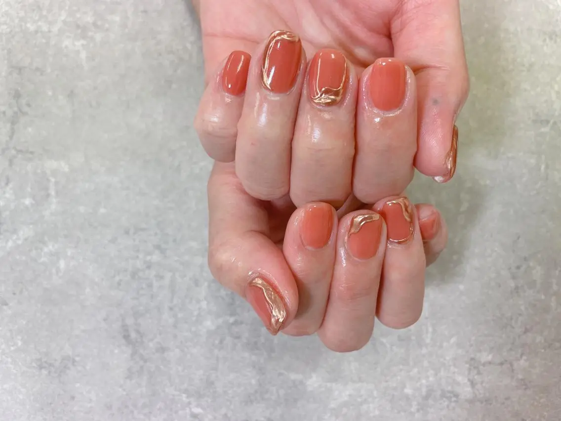 ネイル ミラーネイル ニュアンスネイル ワンカラーネイル ハンドネイル foglia❁﻿. ⌇﻿imamuraのネイルデザイン