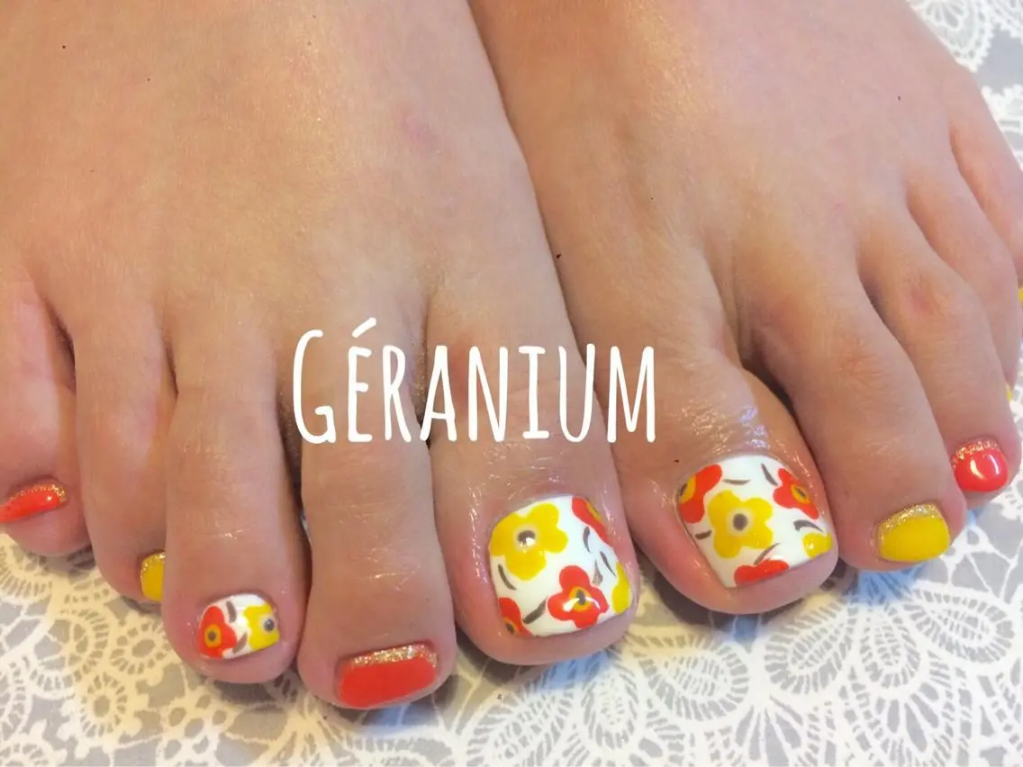 ネイル フットネイル GéRanium Harukaのネイルデザイン