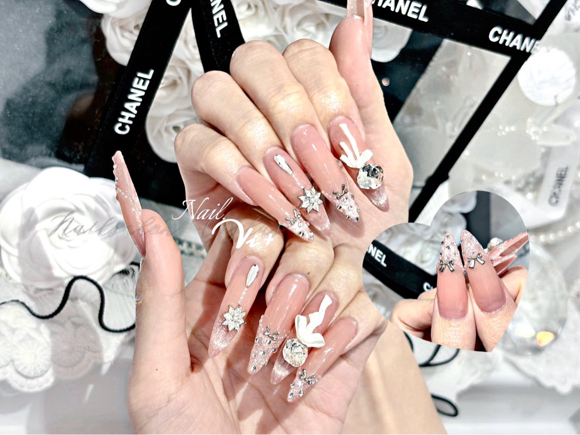 ネイル ハンドネイル ✨Nailsalon Vi+✨のネイルデザイン