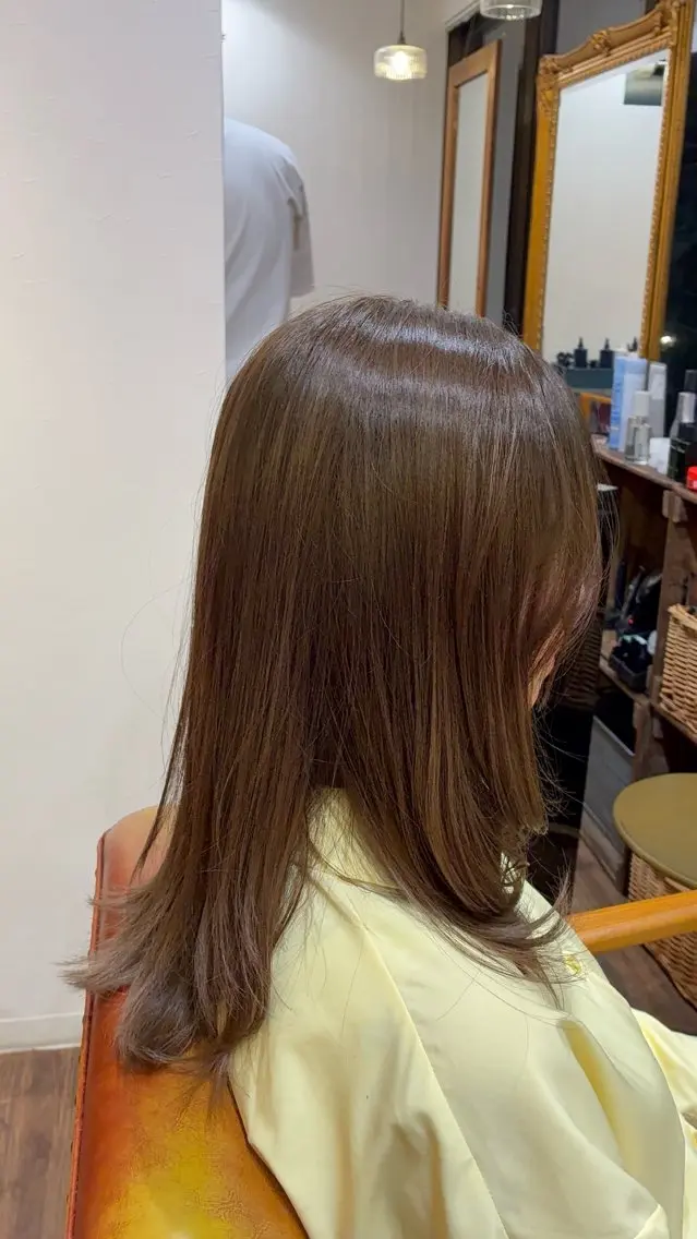 セミロング レイヤーカット カット ヘアカラー 艶髪/透明感カラー 城下竜二のヘアスタイル