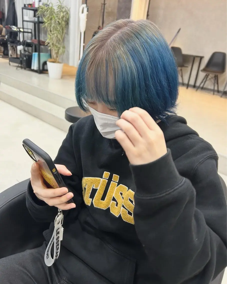ショート カラー まつ毛パーマ専門 茉里のヘアスタイル