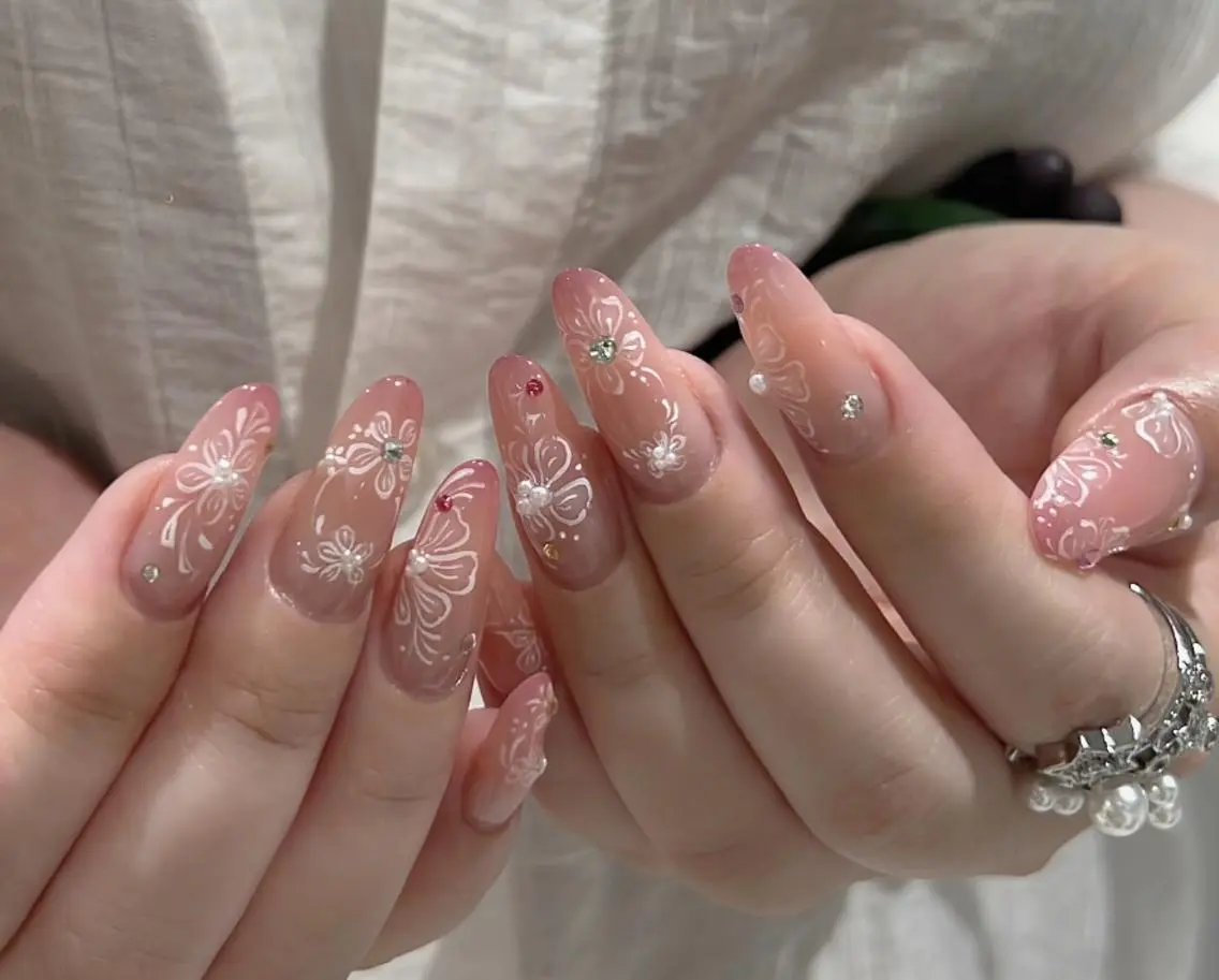 ネイル ハンドネイル 🎀 NaNa_nailのネイルデザイン