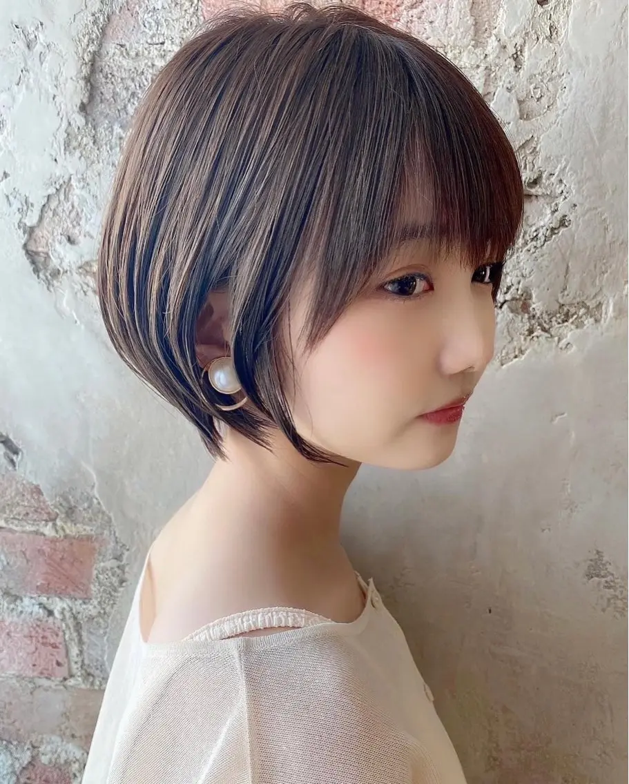 ショート カラー カット ヘアカラー トリートメント 💍新宿ショート 💍岩田莉奈のヘアスタイル
