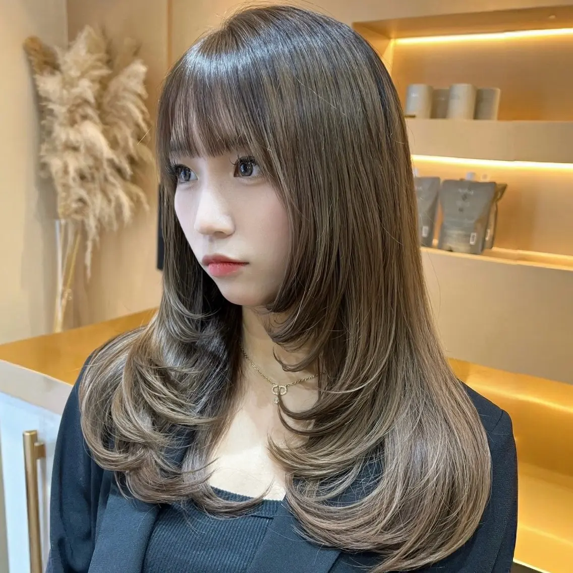 ロング 🩷似合わせカラー 💙小顔レイヤー田中のヘアスタイル