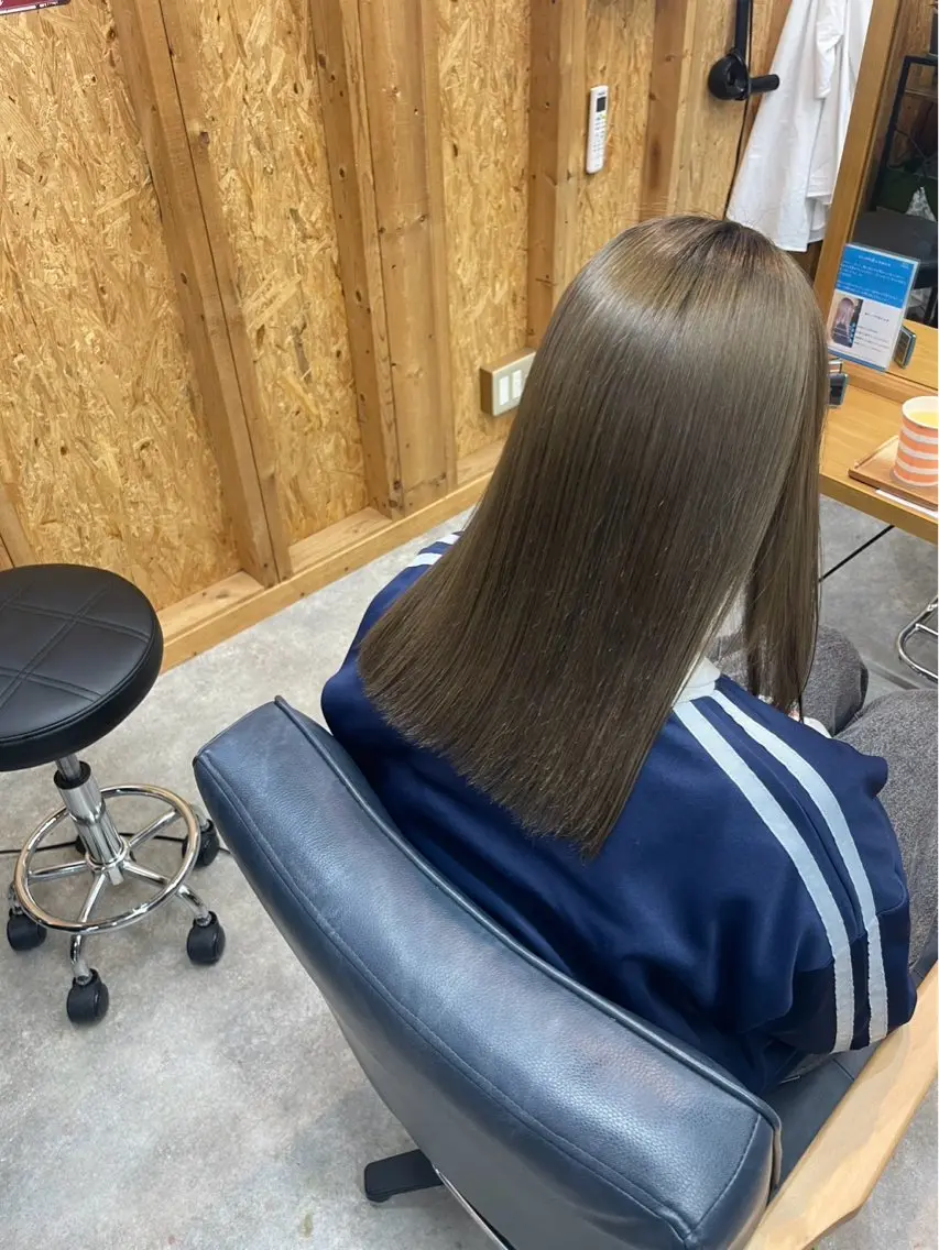 当日限定❗️【ブリーチ無し◎透明感ワンカラー】＋髪質再生✨バイカルテ3stepTR✨でダメージケア🙆の写真