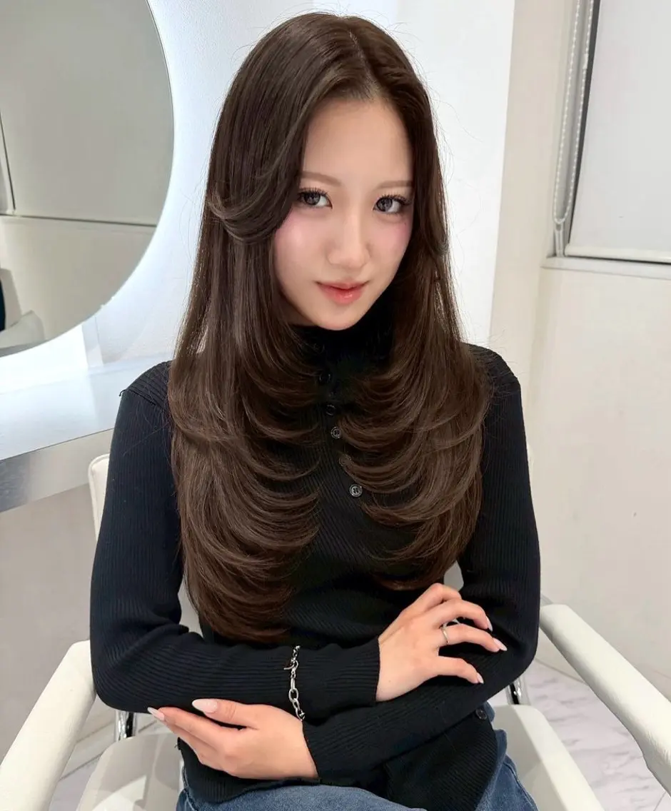 ロング カラー ベージュカラー 透明感カラー ヘーゼル レイヤーカット トリートメント レイヤーカット🫧 🎀Tomoka🎀のヘアスタイル