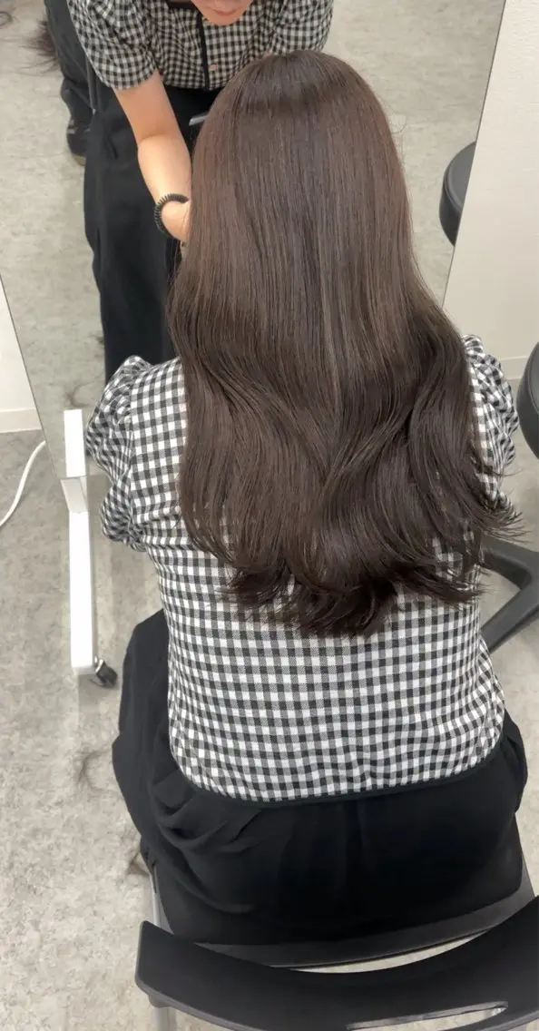 ロング カット ヘアカラー トリートメント 顔まわりレイヤー/諒 オリーブカラー/天神のヘアスタイル
