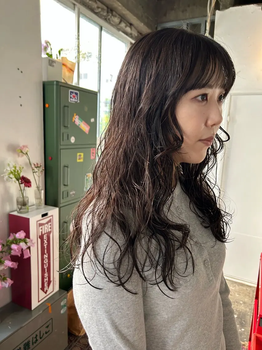 ロング パーマ ロング カット パーマ maho/垢抜け カラーパーマのヘアスタイル