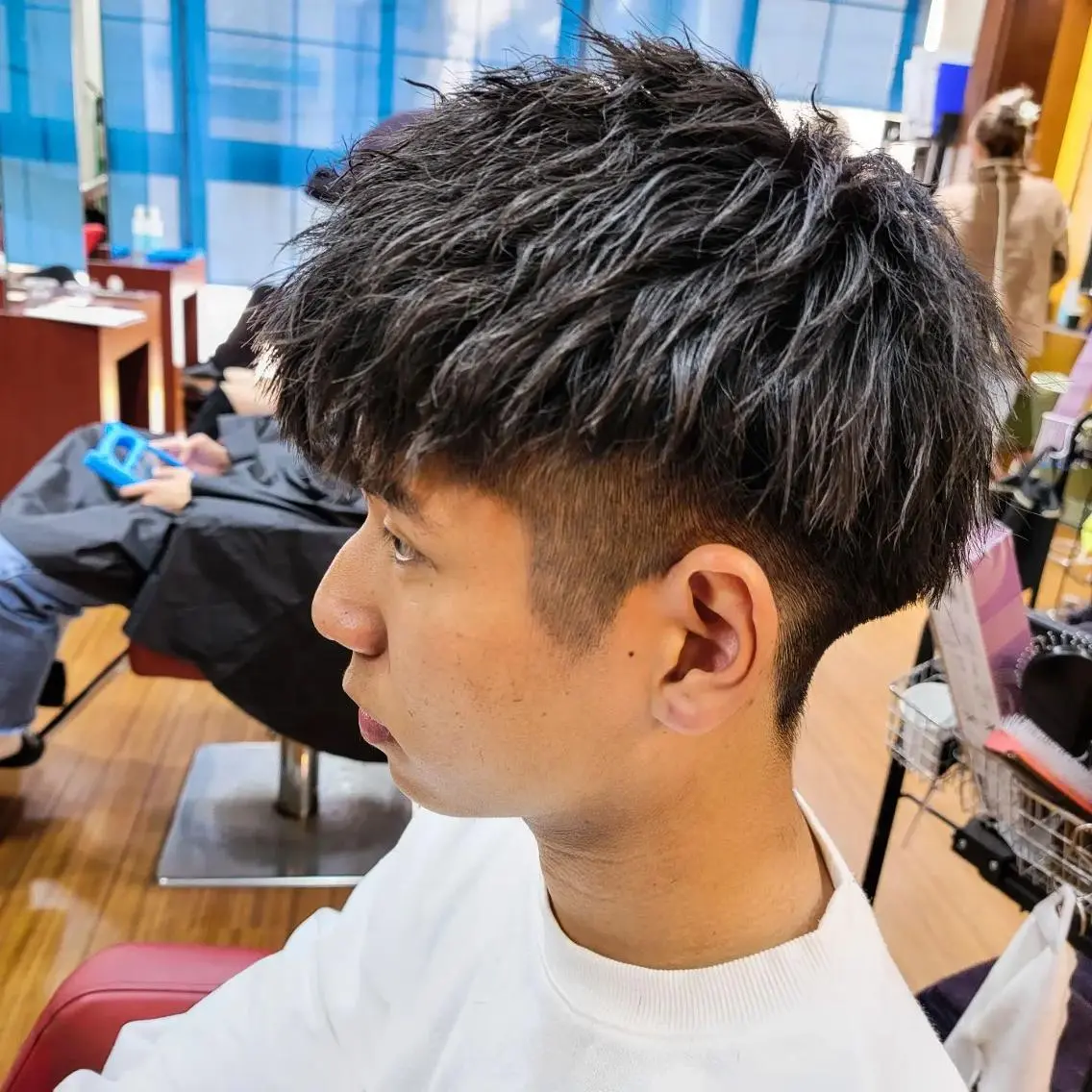 メンズ メンズパーマ メンズツイストパーマ 波巻きパーマ ツイストパーマ 特殊パーマ 片山恭兵のヘアスタイル