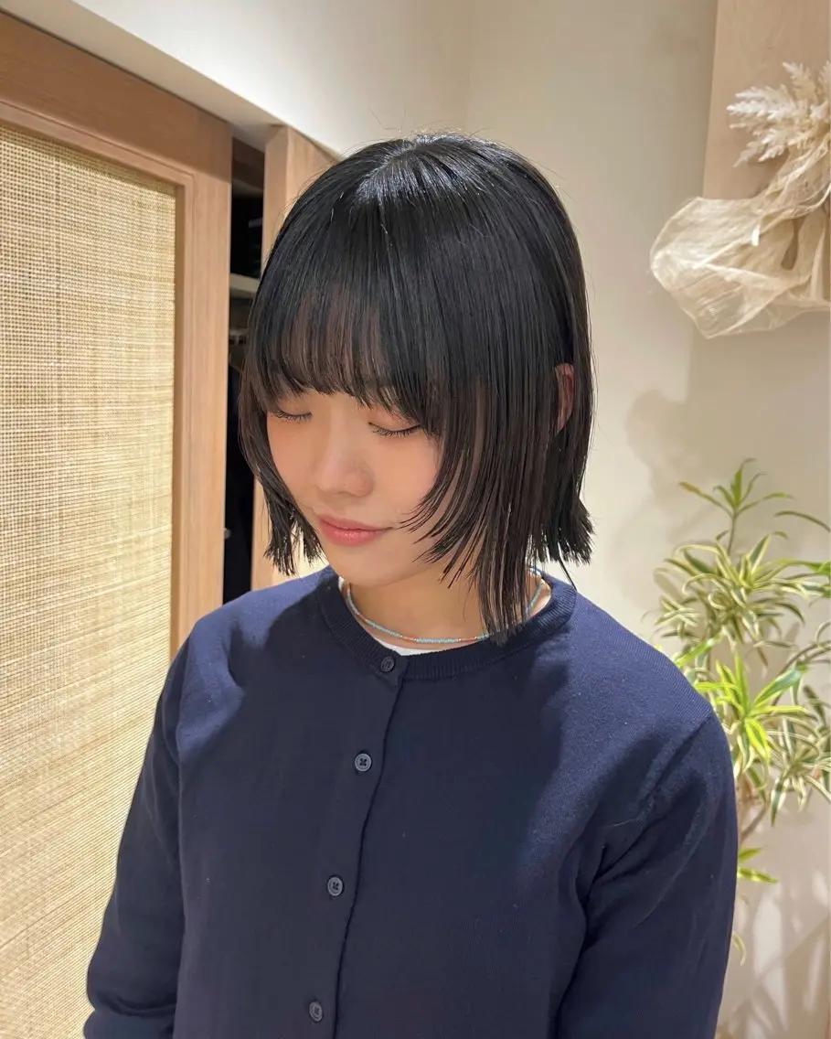 ショート カラー ボブ 顔まわりレイヤー 顔周りカット レイヤーカット カット KANO🌷 艶カラーのヘアスタイル