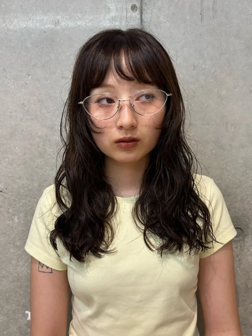 セミロング パーマ セミロングパーマ カット パーマ シンバヒナノ/パーマ レイヤー/髪質改善のヘアスタイル