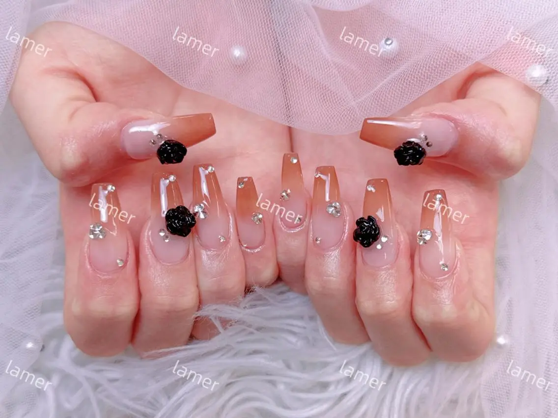 ネイル La Merのネイルデザイン