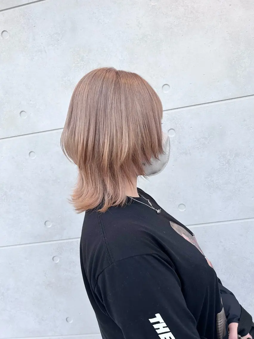 ショート カラー カット ヘアカラー トリートメント 井手 孔介のヘアスタイル