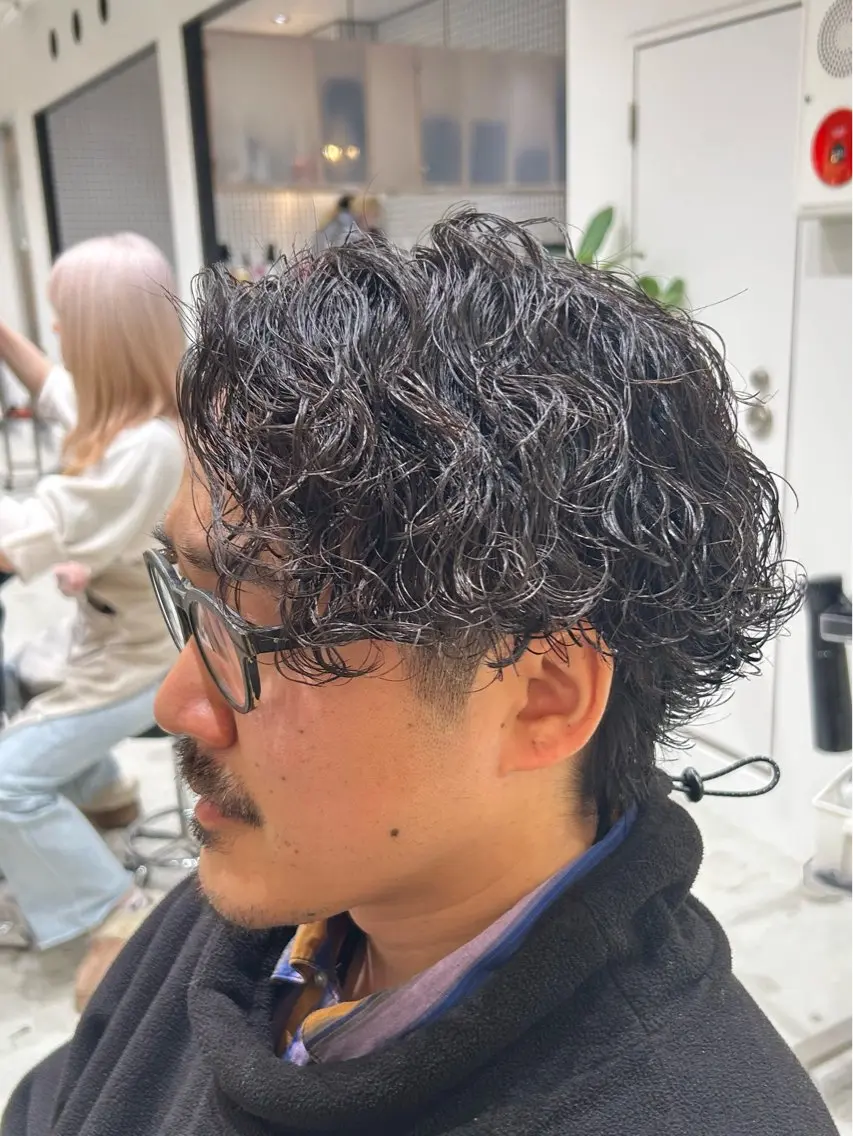 パーマ メンズ フェードカット メンズパーマ 波巻きパーマ 🐲ツイスパ🐲 フェード/龍のヘアスタイル