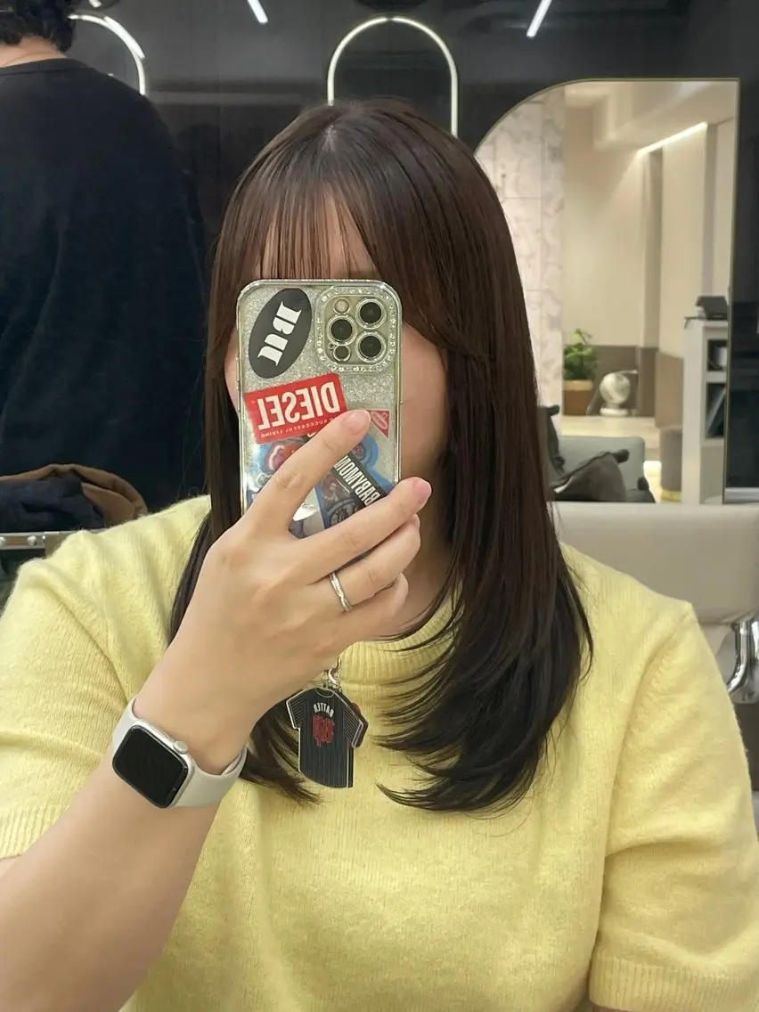 セミロング カット ヘアカラー トリートメント 𝓝𝓪𝓷𝓪 くびれ/韓国風/新宿のヘアスタイル