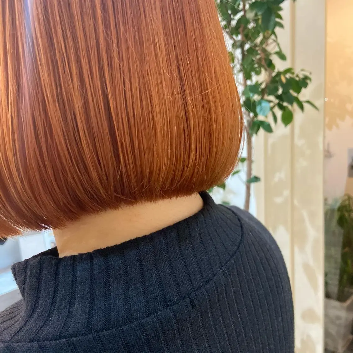 カラー オレンジ ボブ SALTWATER AYARIのヘアスタイル