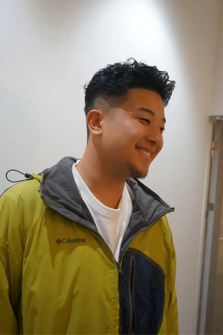 メンズ オールバック メンズパーマ 窪田 力也のヘアスタイル