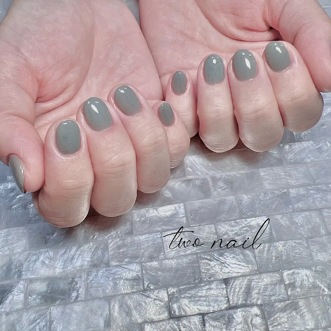 ネイル ネイルチップ ホワイト ハンドネイル two nailのネイルデザイン