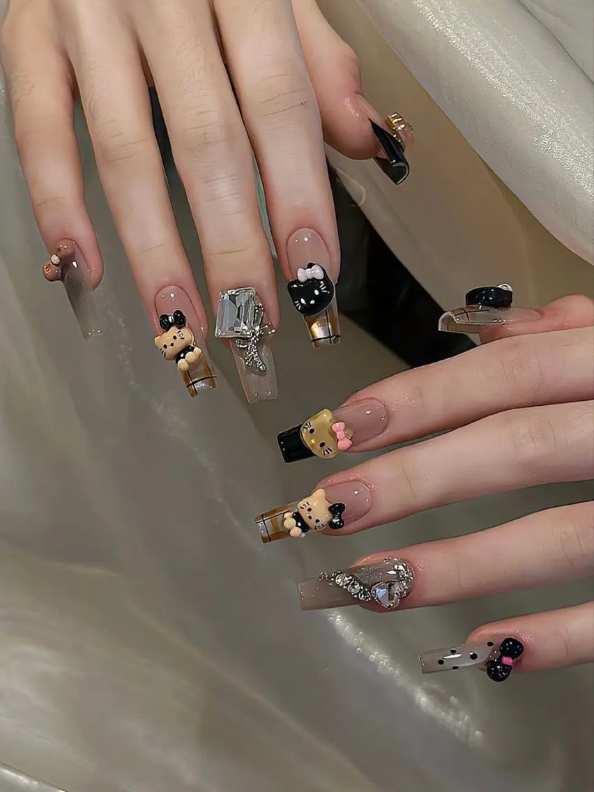 ネイル ハンドネイル Rinaky Amee Nailのネイルデザイン