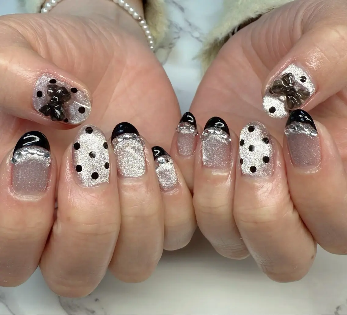 ネイル アートネイル チークネイル フレンチネイル 氷ネイル・うるうるネイル キラキラネイル Mai’s nailのネイルデザイン